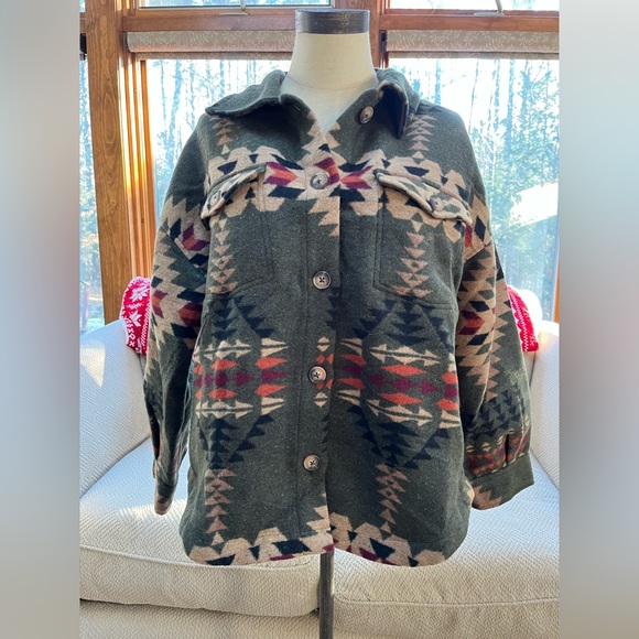 Aztec Print Olive Shacket - Picture 6 of 8